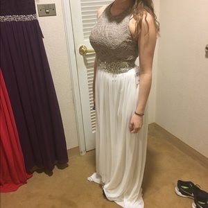 Prom dress (size 3)